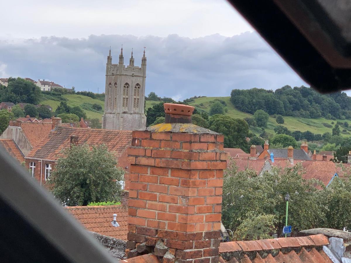 Glastonbury Secret Retreat - 1 Bd Split-Level Apt, Sleeps 3 Extérieur photo